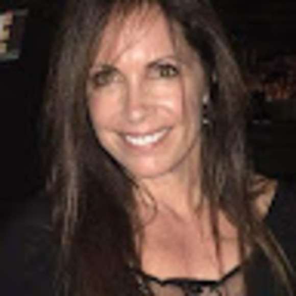 Meet your Posher, Tina - Picture 1 of 1